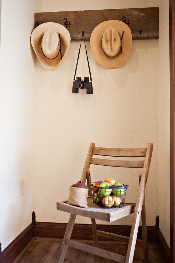 Two Hats Ranch Bed & Breakfast Big Rapids Eksteriør bilde